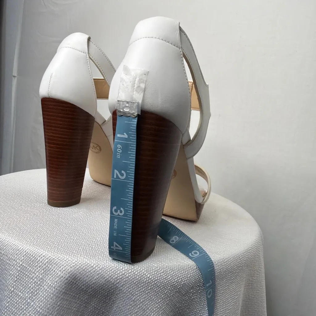 Michael Kors White Leather Front Zip Block Heel Sandals Size 8(B93) - Image 9