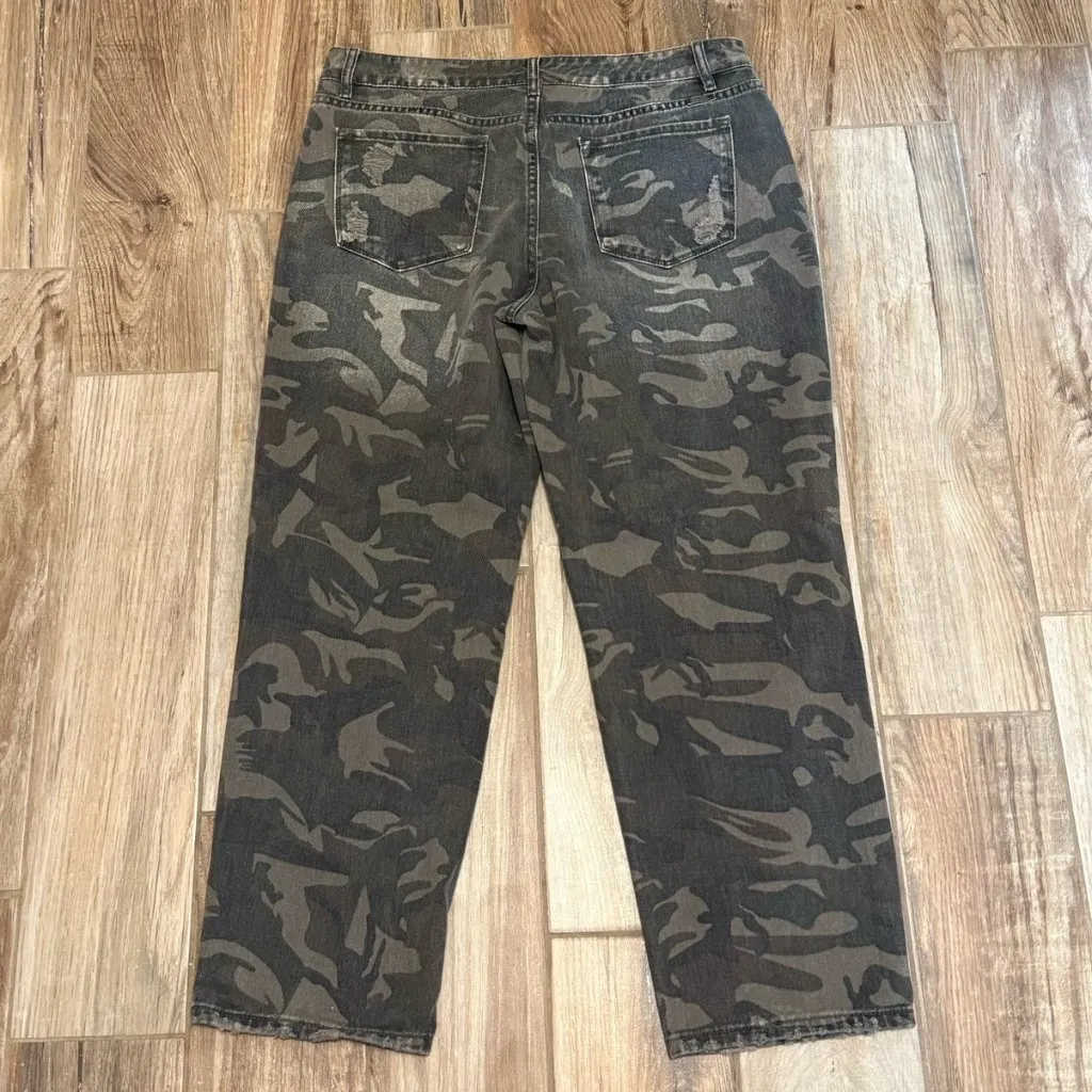 Kancan Camo Oliver Boyfriend Jeans Green Size 31 - Image 4