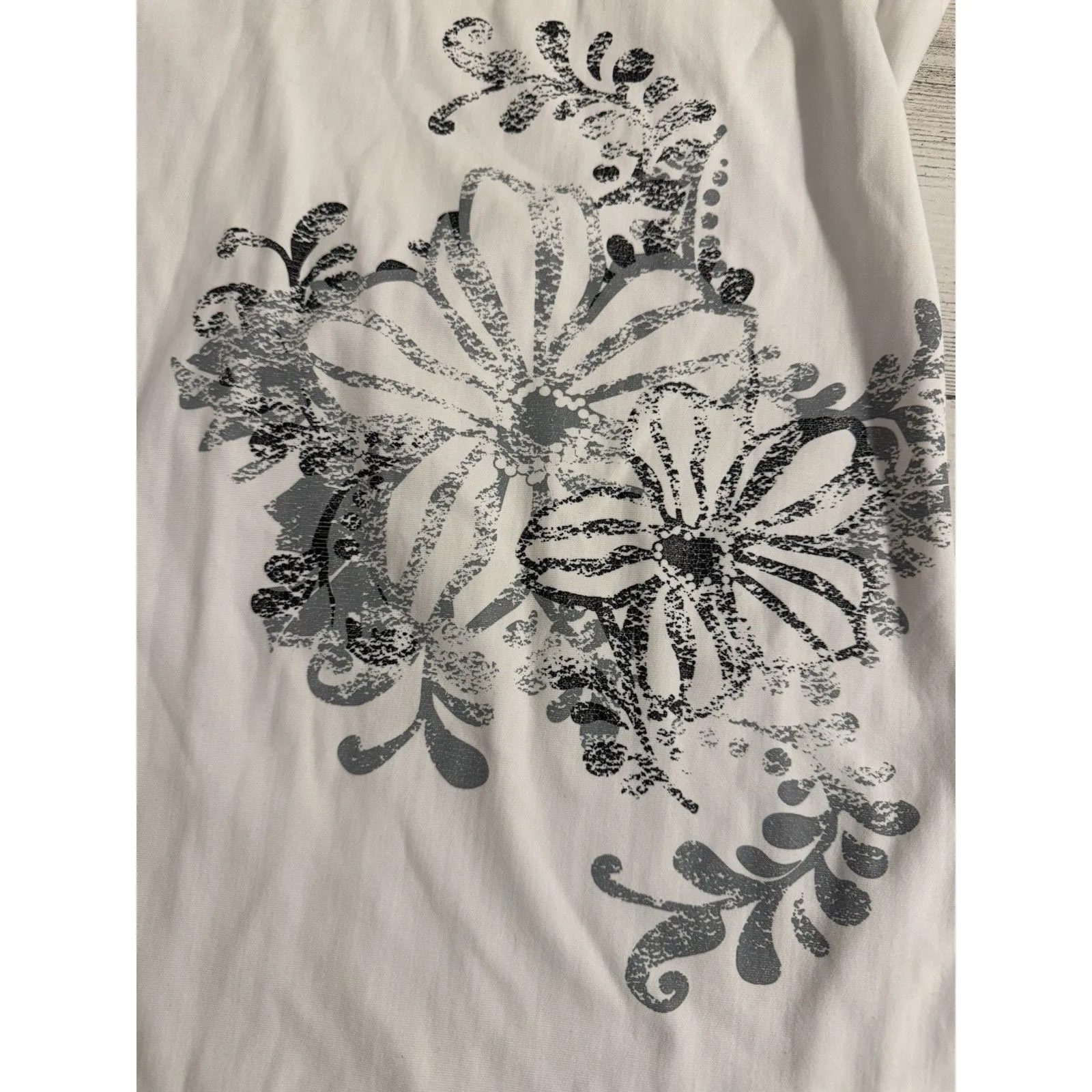 Reebok Womens  Ladies White Long Sleeve Floral Athletic Stretch ShirtTop Size XL - Image 6