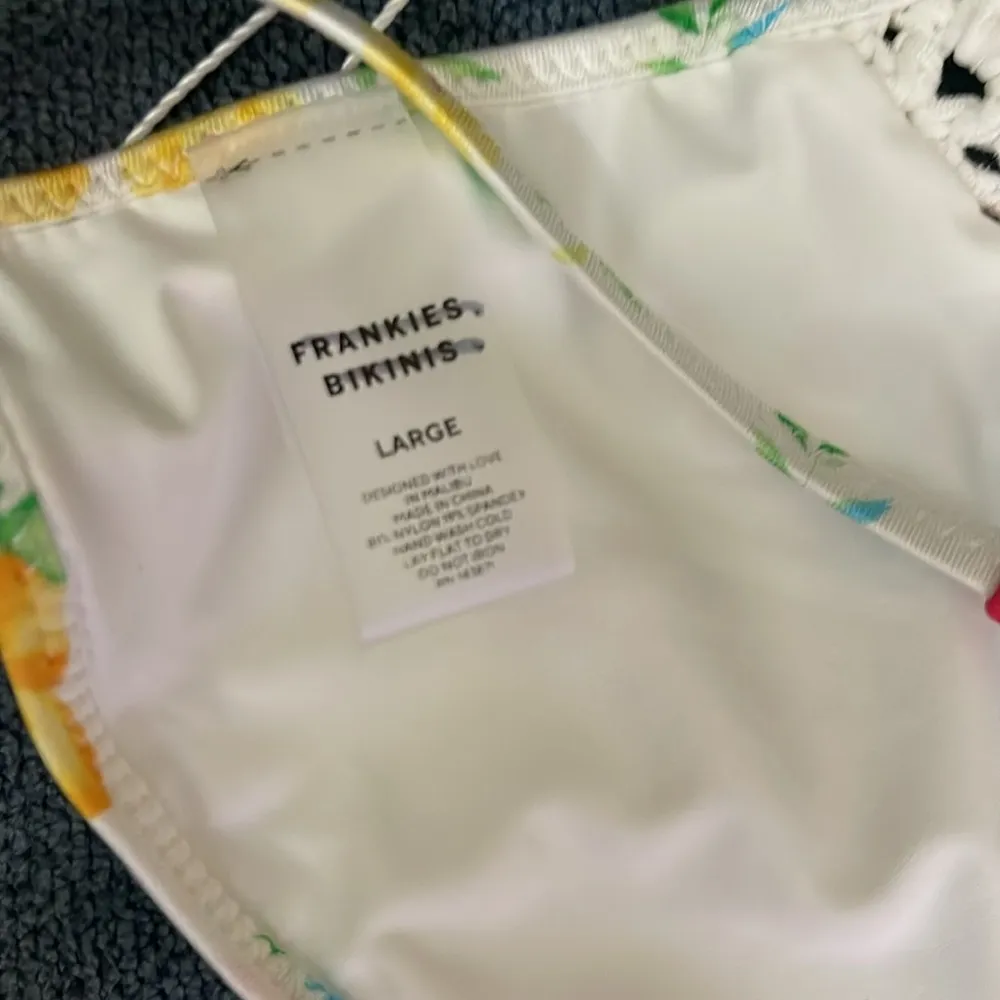 Frankie’s bikinis Tanner Shine Triangle Bikini Top size large - Image 6
