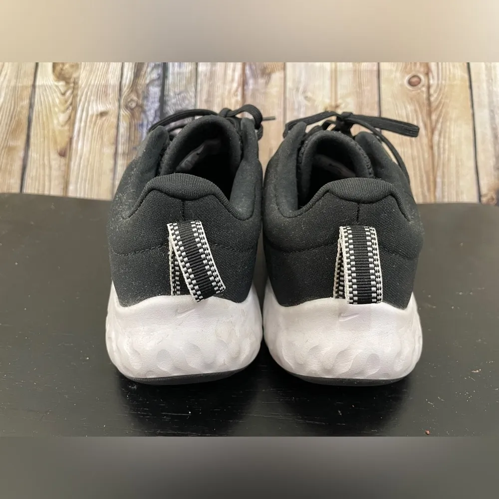 Nike renew In a Eason TR11 women’s sz 6.5 euc - Image 4