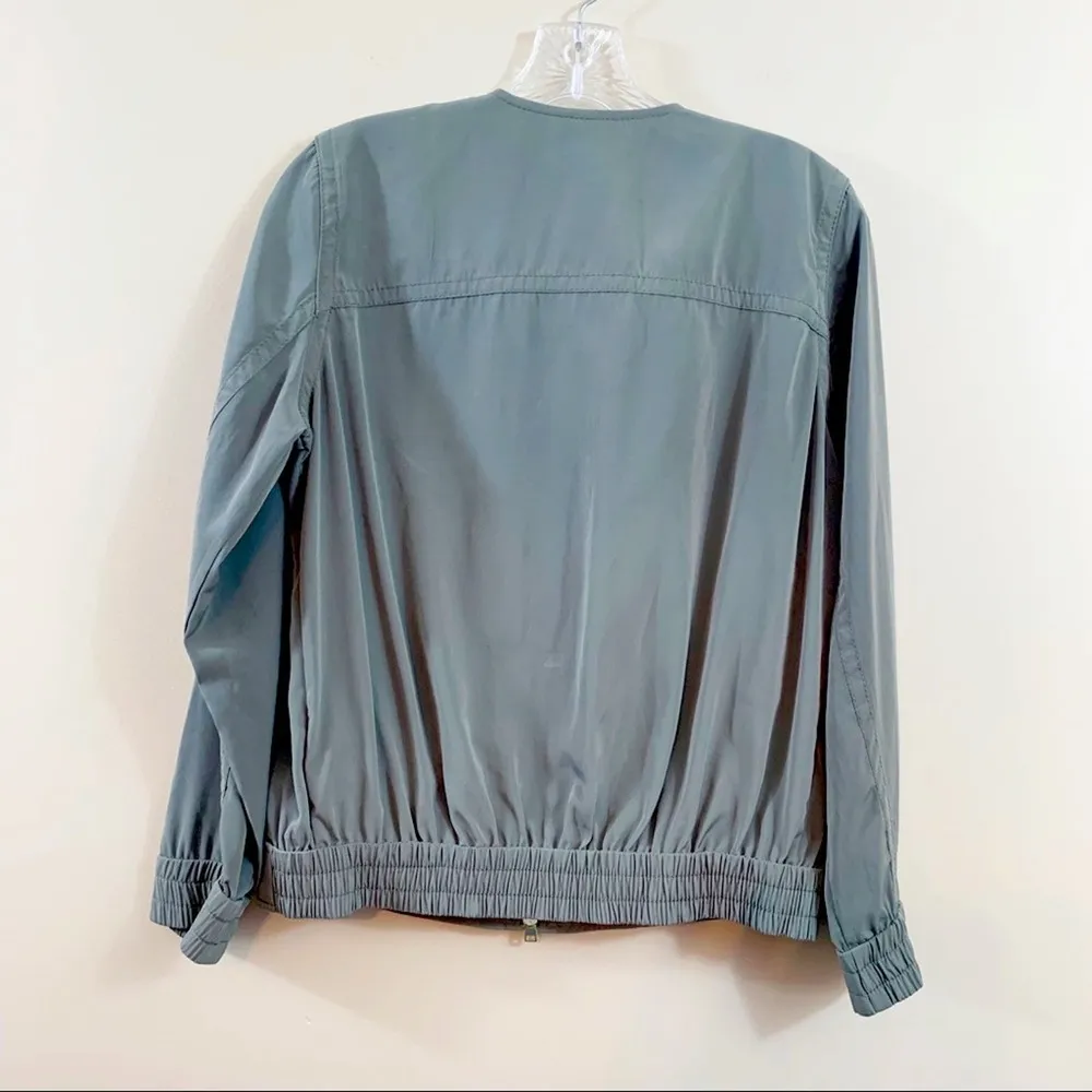 J Crew Utility Green Light Weight Jacket - Image 6