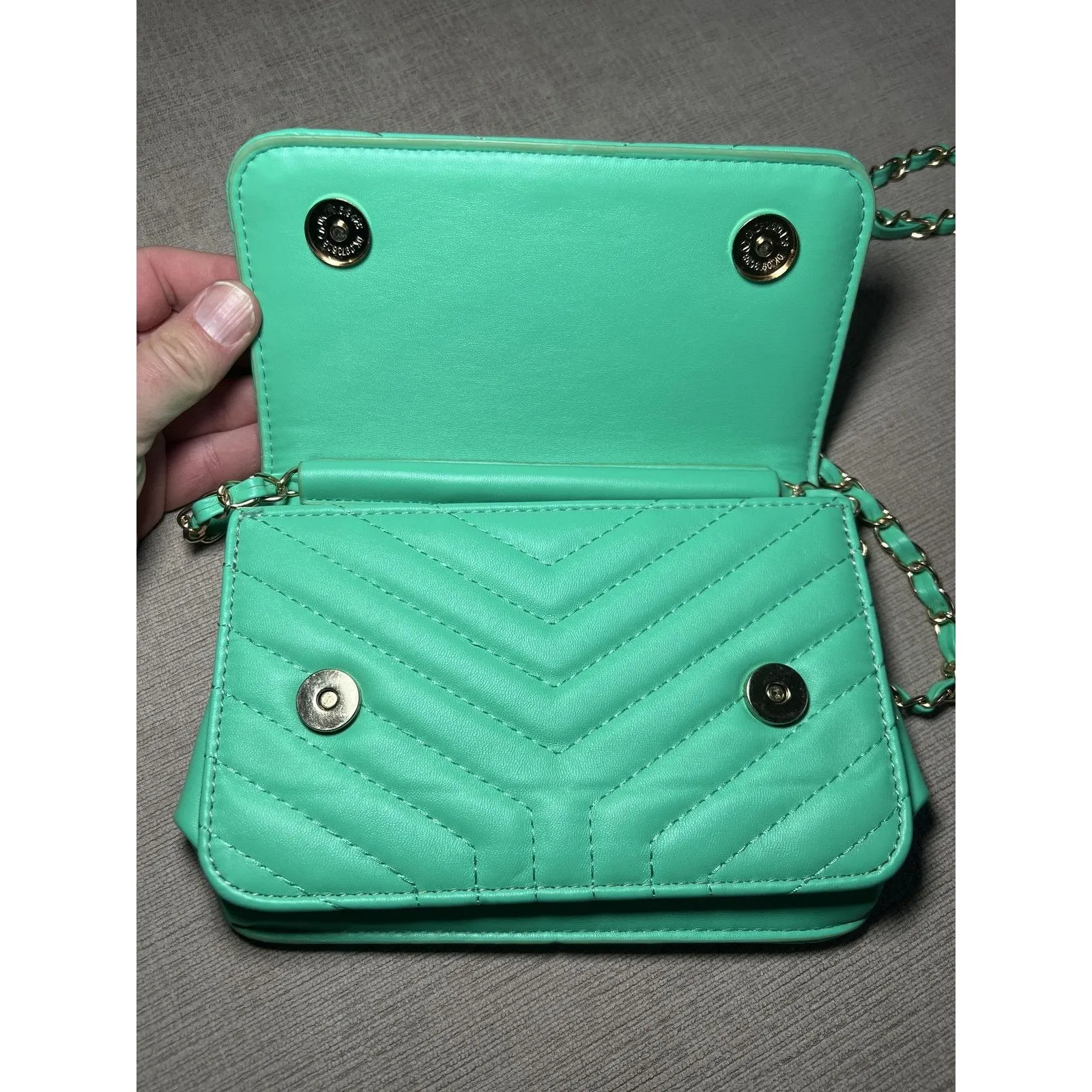 Chevron Crossbody Bag Womens Small Turquoise Faux Leather Chain Strap Purse Green - Image 6