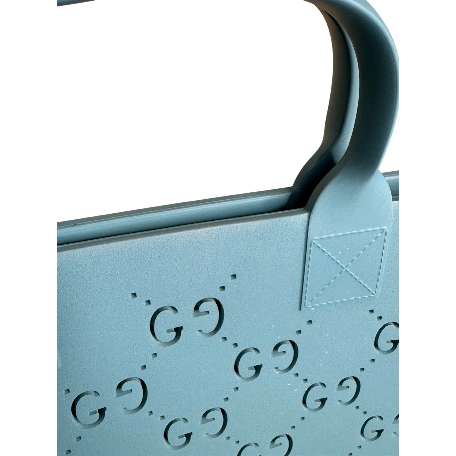 Gucci GG Supreme Rubber Tote in Blue - Image 10