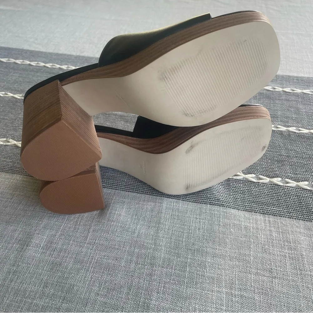 Steve Madden Elda Sandal Platform Block Heel Black Leather Size 10 Chunky Y2K - Image 5