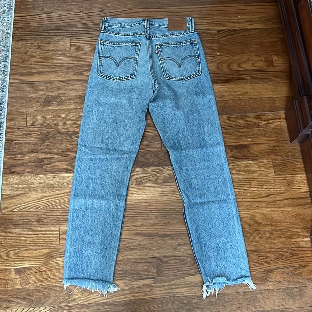 Levi’s Wedgie Fit High Rise Straight Jean’s - Image 3