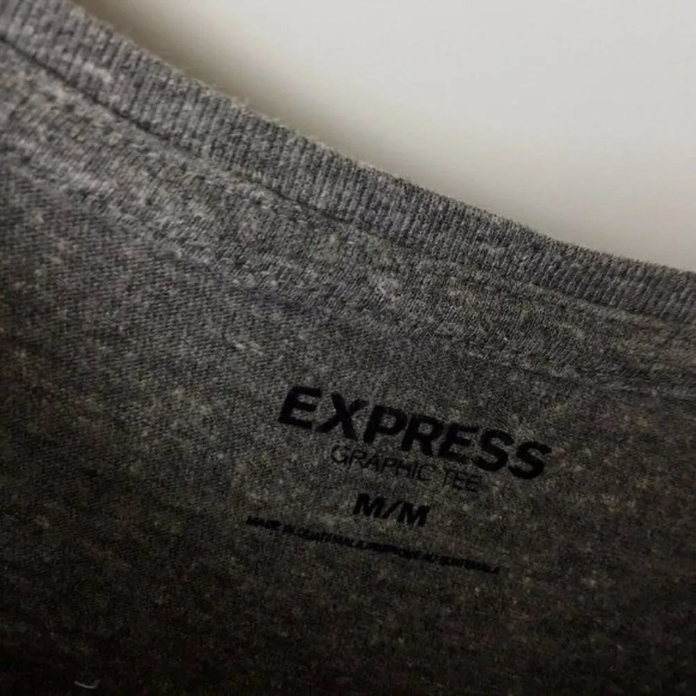 Express T Shirt Graphic Tee Crewneck Cotton Short Sleeve Trendy Modern Solid - Image 4