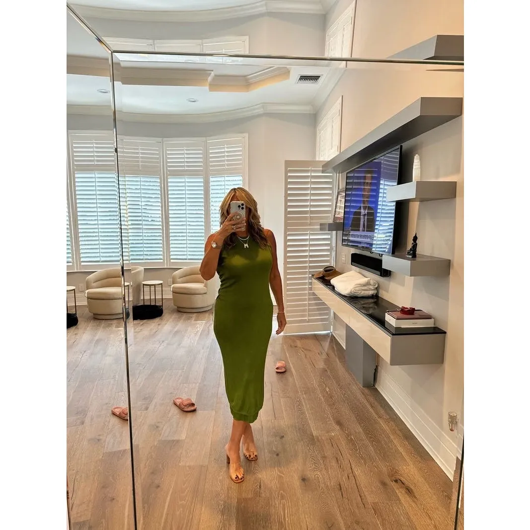 ATLEIN Green Crewneck Sleeveless Knit Midi Layered Bodycon Sheath Dress Size XS - Image 13