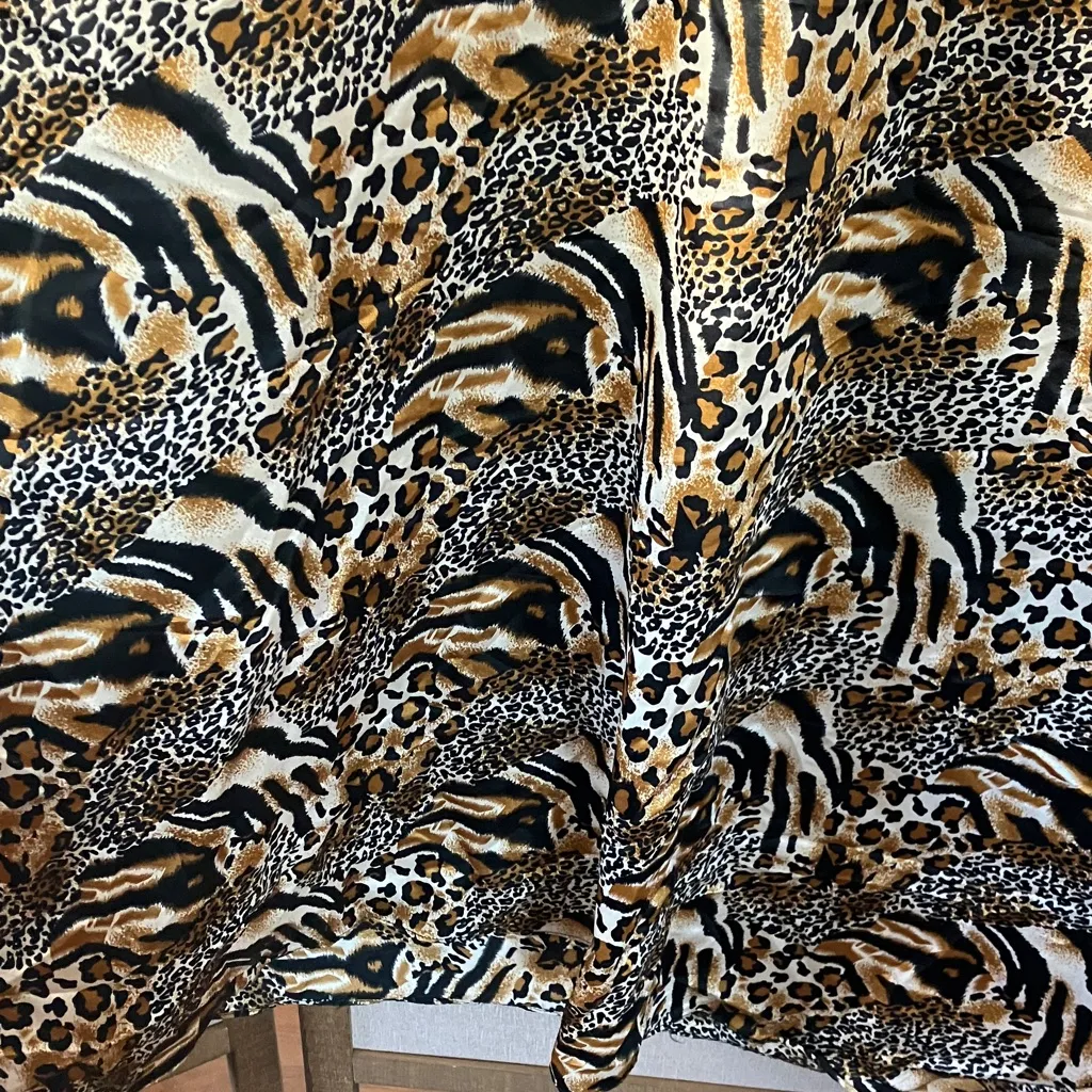 Santé Classics Leopard Print caftan with embellished neckline Black Size undefined - Image 8