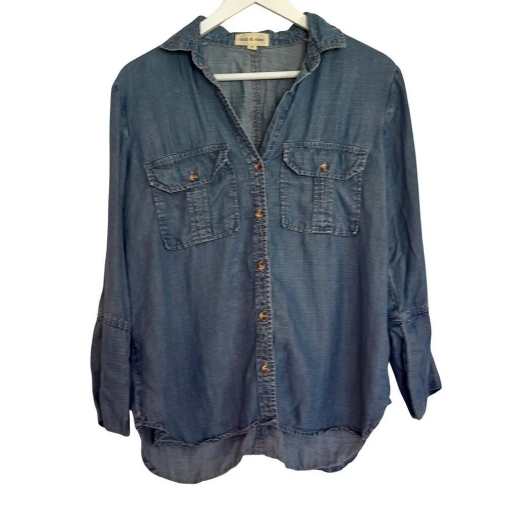 Cloth & Stone Anthropologie chambray  button down size M - Image 2