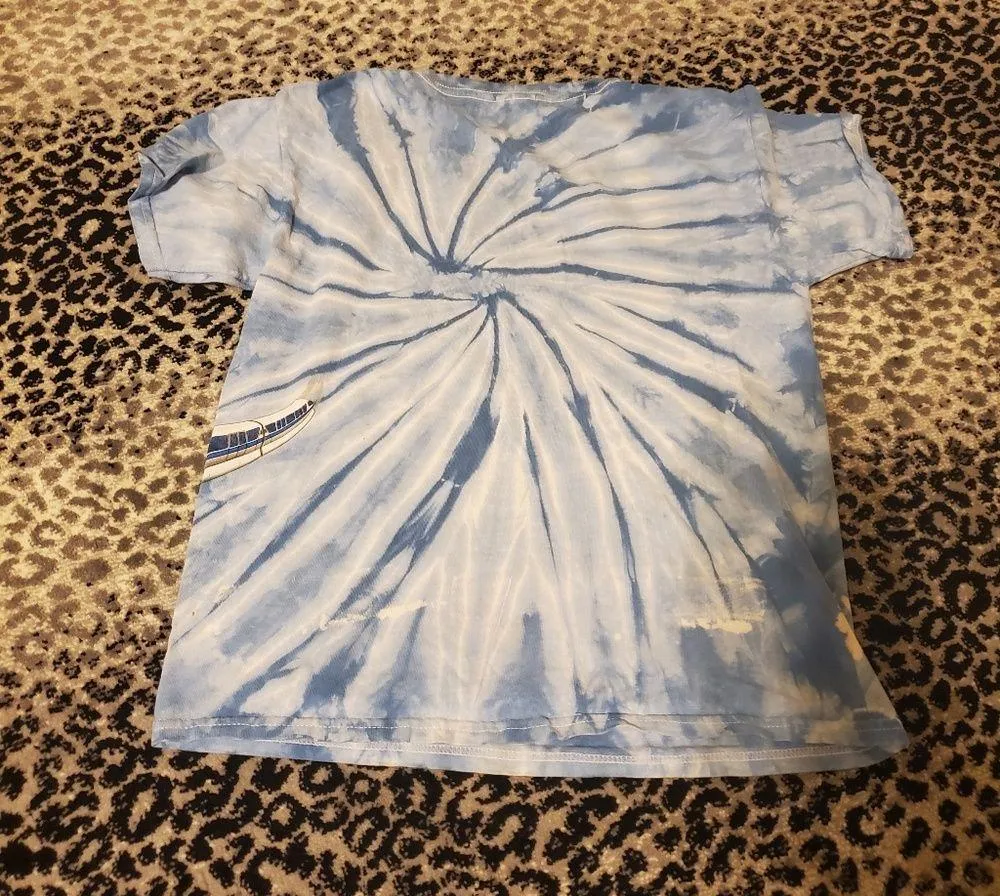 Disneyland Walt Disney World Short Sleeve T-shirt Size Small - Image 2