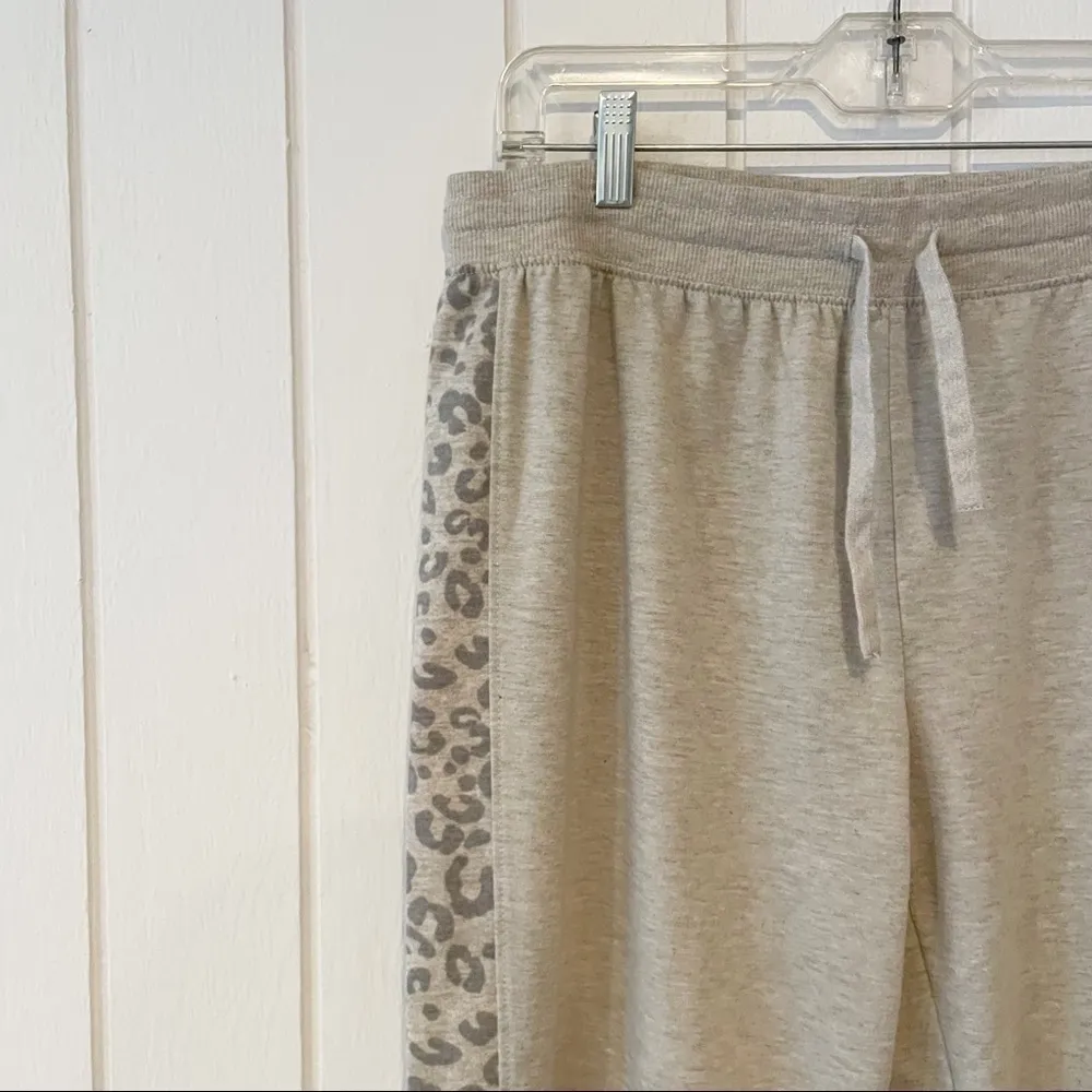 Tan Cheetah Print Long Sleeve Matching Pajama Set - Image 11