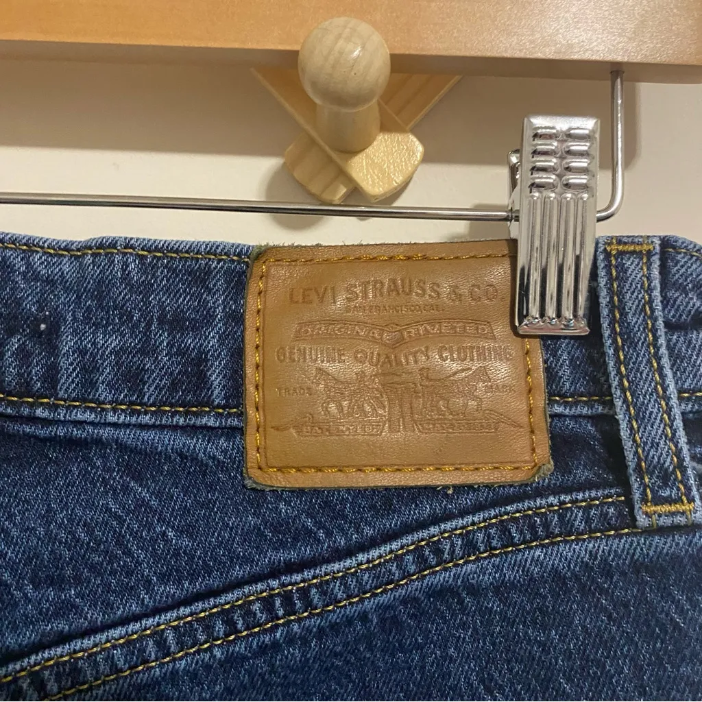 Levi’s 70s High Rose Flare Jeans size 28 - Image 11