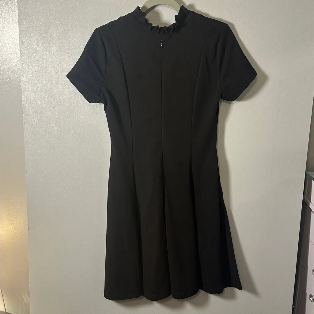 Gilli Black Short‎ Sleeve Fit & Flare Dress with Ruffle Neckline And Pockets Size M - Image 3