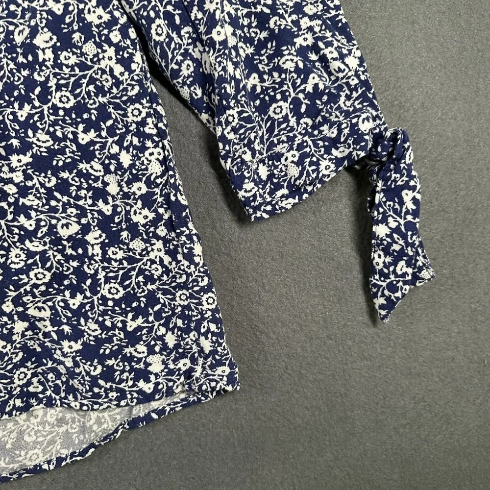 Anne Carson Shirt Womens Medium Blue White Floral 3/4 Sleeve Tie Cuff Blouse Top - Image 6