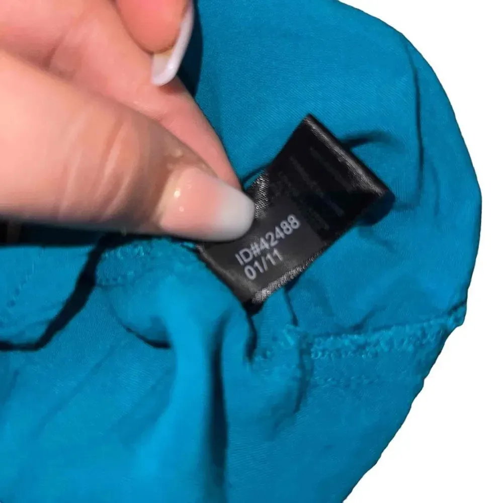 Express‎ Women's Turquoise Long Sleeve Collared Button-Up Shirt Size Small - Image 4