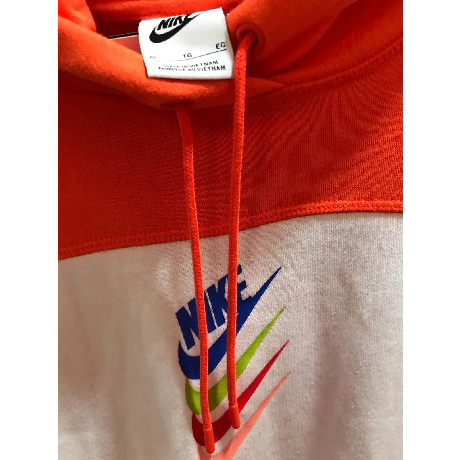 NWT  Nike Women's  XL  Loose Fit Sweater‎ Hooded - Image 9