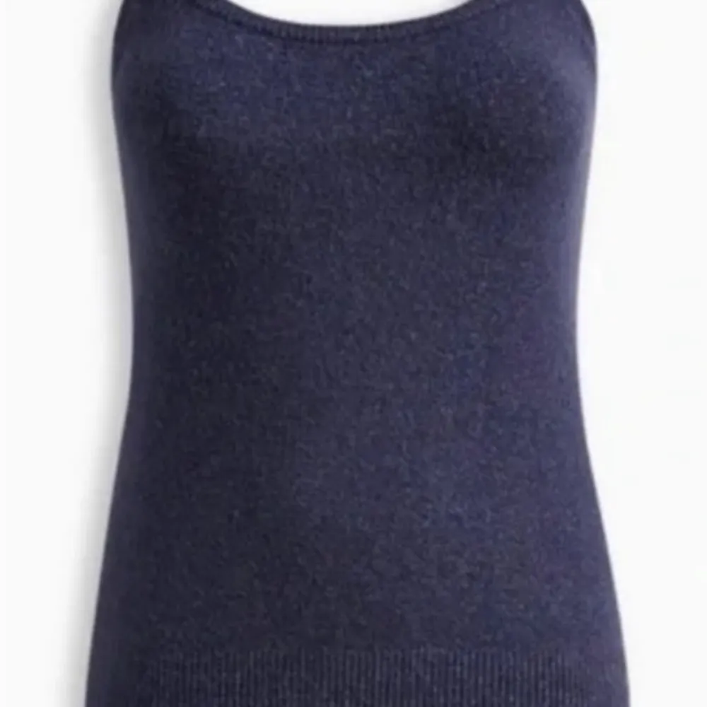 Torrid “Vegan Cashmere” Sweater Camisole NWOT, Gorgeous Look & Feel, Unique - Image 2