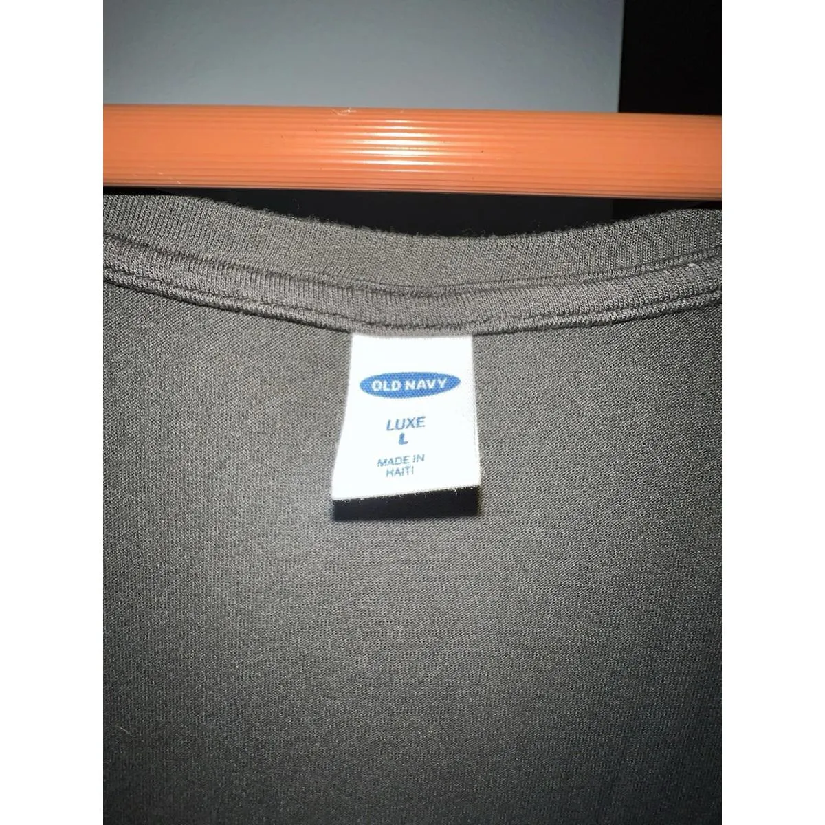 Old Navy Luxe V-Neck Short Sleeve T Soft Stretch Olive Green Basic Top Women’s L - Image 3