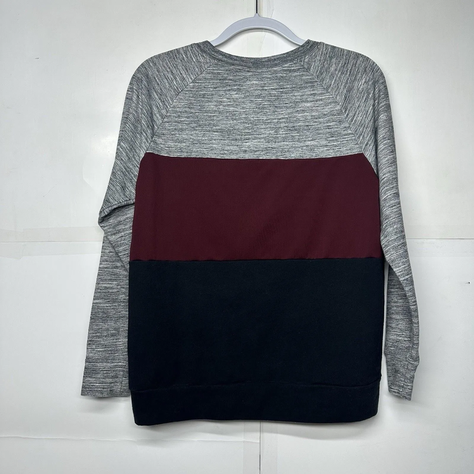 Women’s Victoria’s Secret PINK Colorblock Pullover Sweatshirt XS Long Sleeve - Image 10