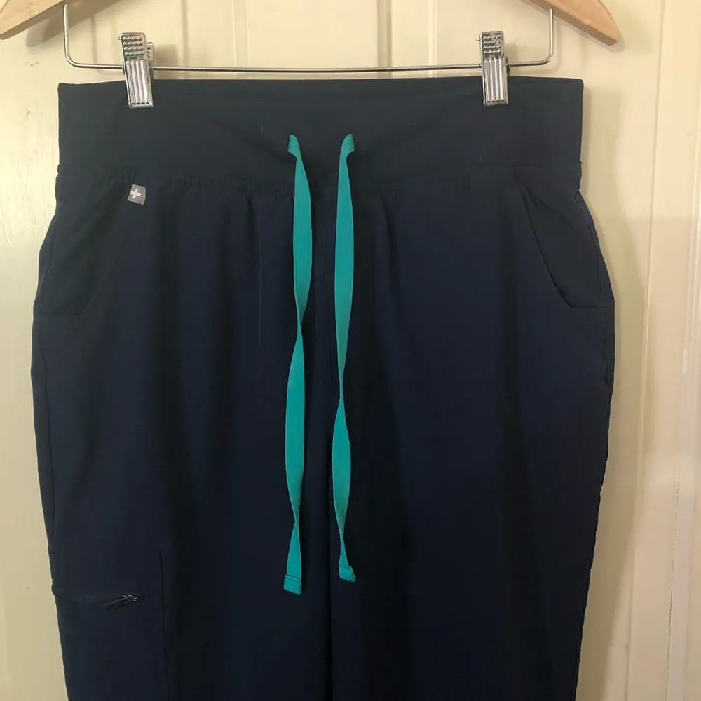 FIGS Technical Collection Womens Zamora Scrub Joggers Medium Navy W23SW2008 - Image 2