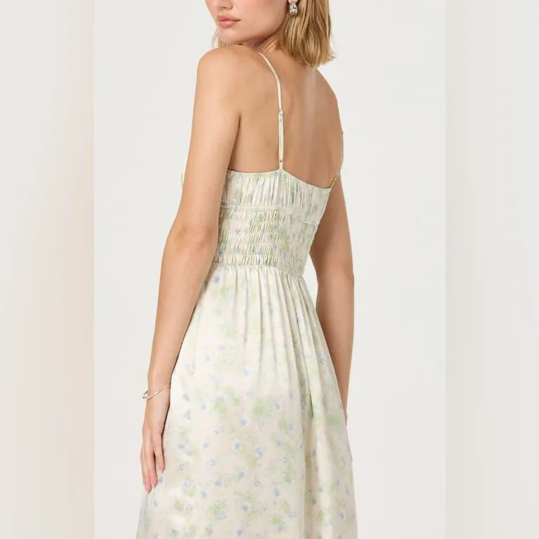 ASTR The Label Women's White Smocked Maxi Dress Satin Floral Womens Size M - Image 2