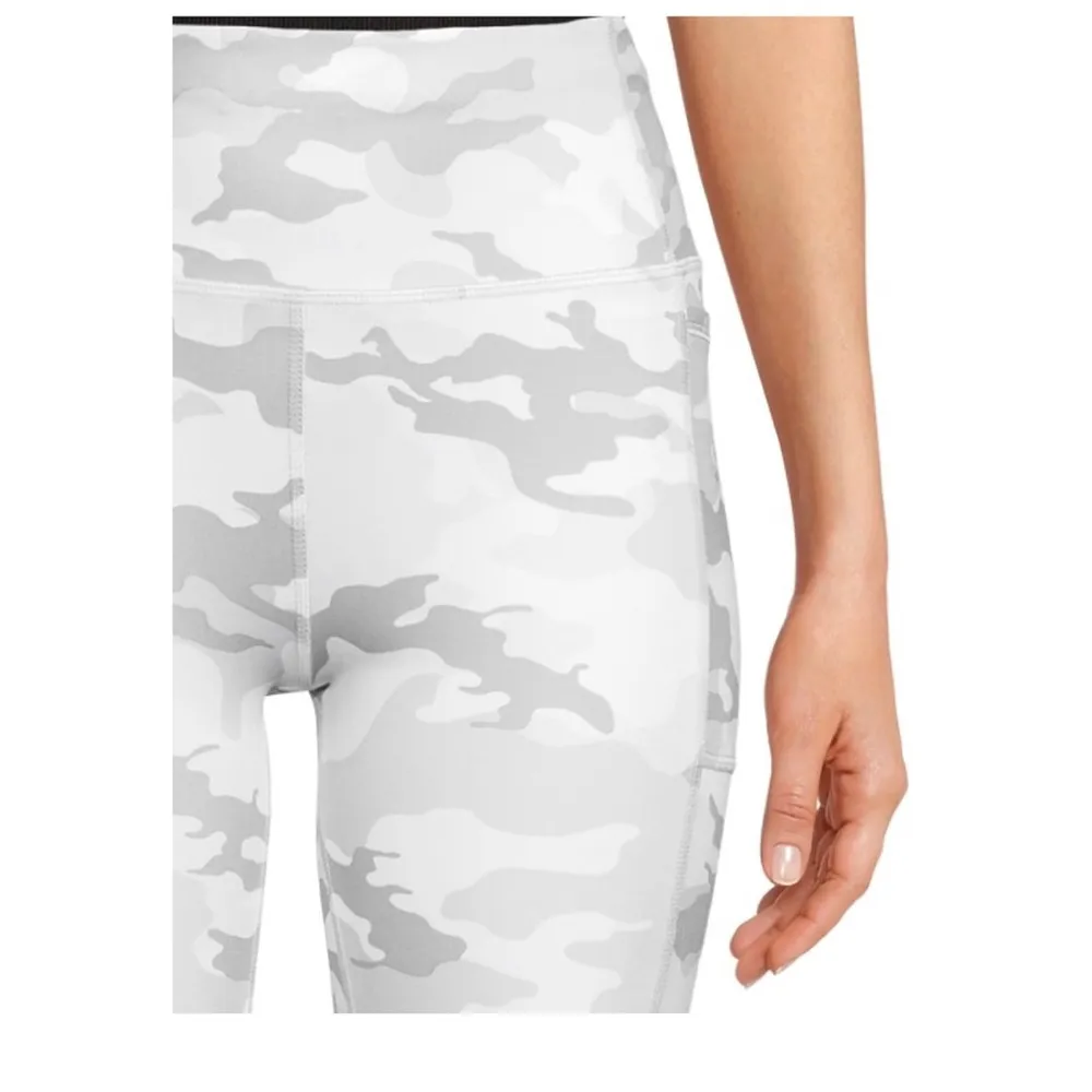 ATHLETIC WORKS Biker Shorts Size Medium 8-10 Womens Camouflage Pull On Grays New - Image 4