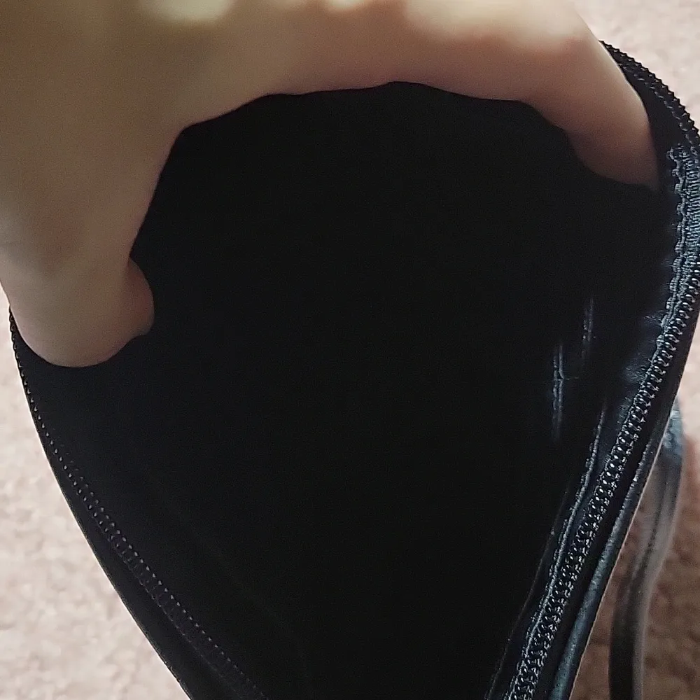 COACH Wristlet - Image 5