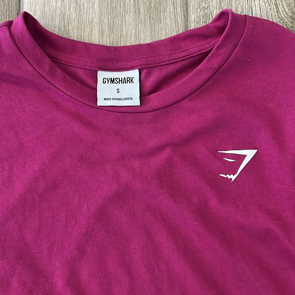 Gymshark Magenta Long Sleeve Shirt - Image 2