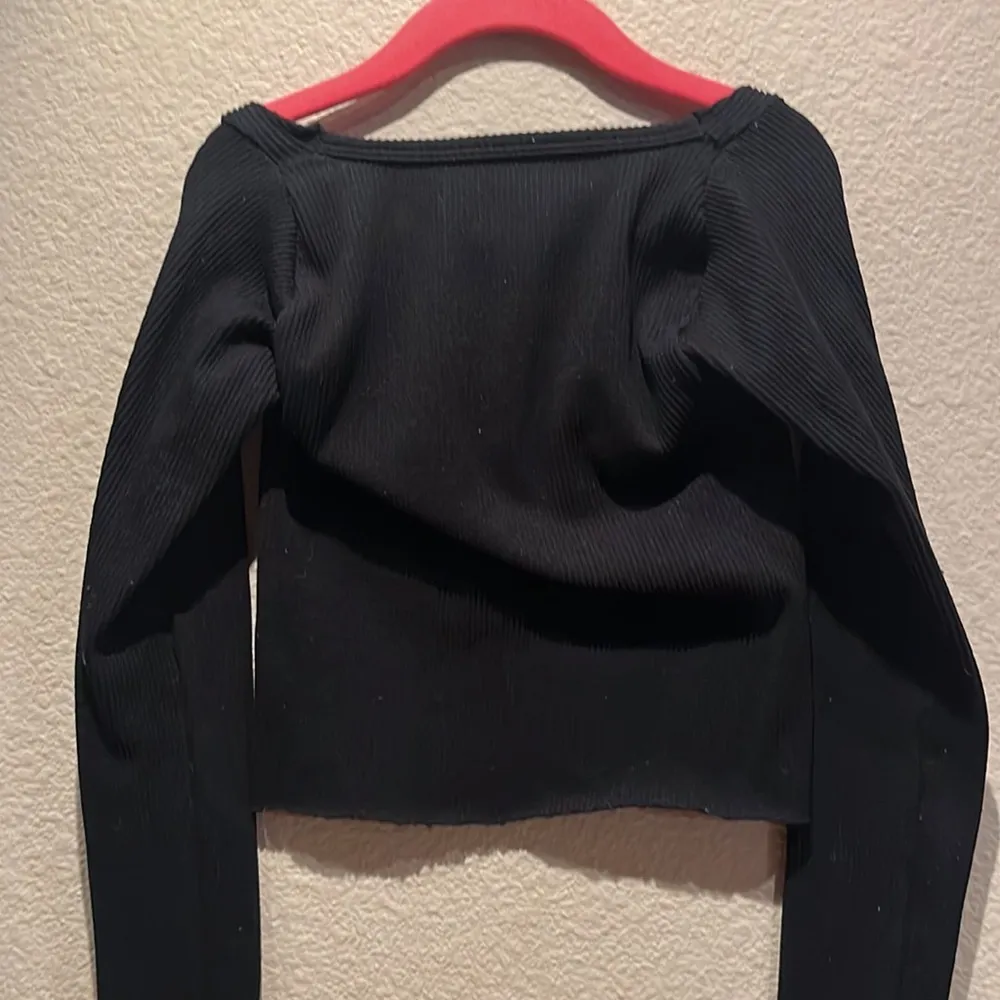 Urban Outfitters Out From Under Black Ribbed Cropped Long Sleeve Shirt XS - Image 6