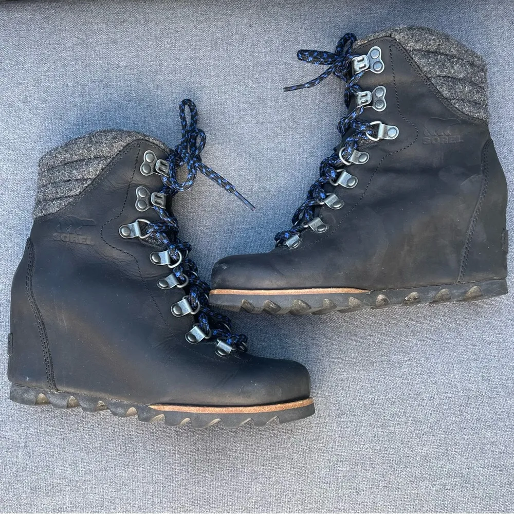 Sorel Conquest Wedge Waterproof Black Lace Up Boots 5.5 - Image 4