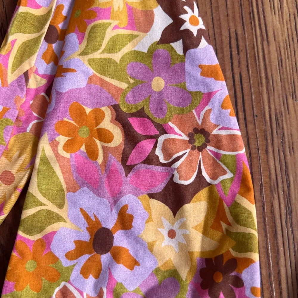 NWT stone fox swim Rico top - Image 2