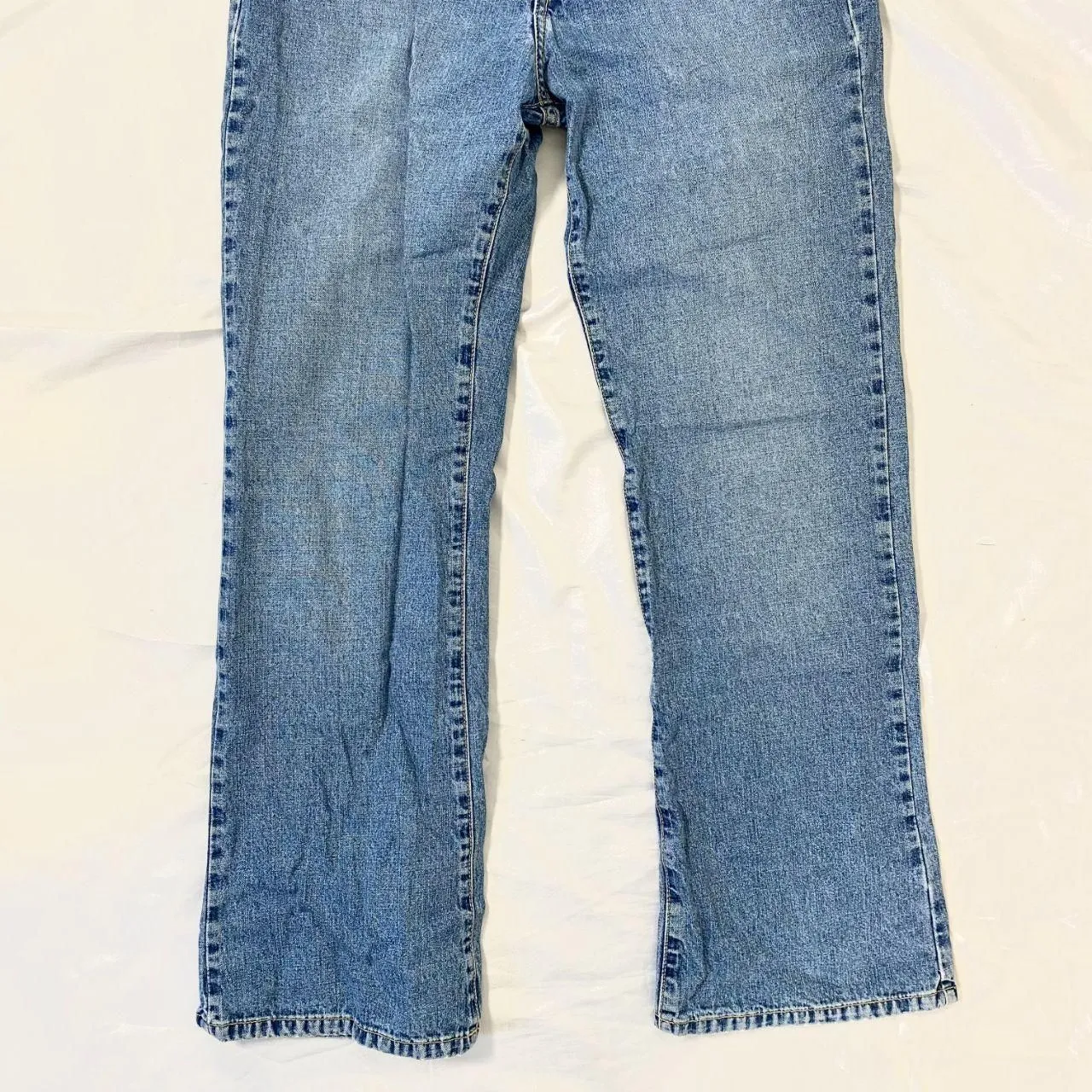 Vintage Lucky Brand Dungarees Made in USA Peanut Jeans Size 10 / 30 - 31' Waist - Image 4