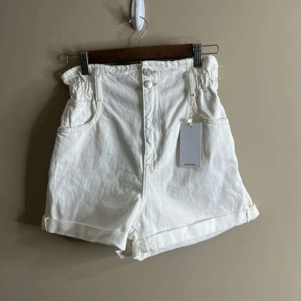 NWT MNG high waisted paper bag mom shorts XS White - Image 6