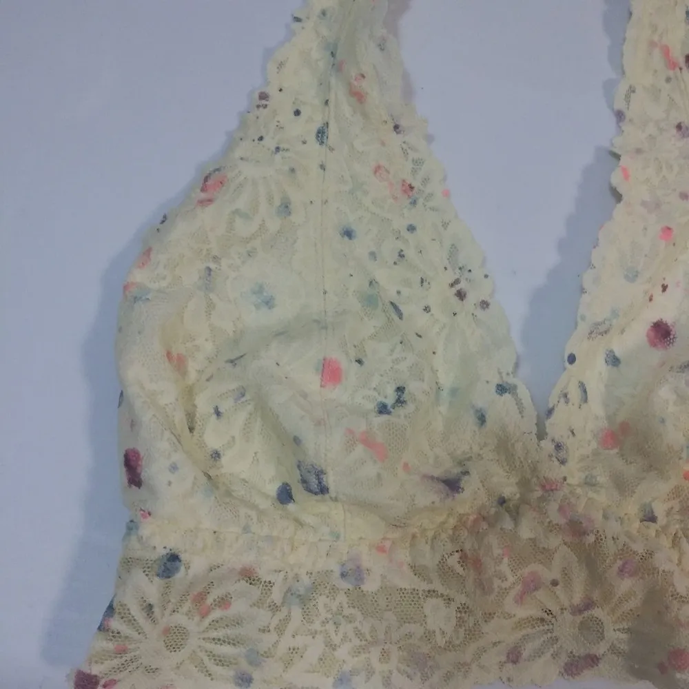 Victoria’s Secret PINK Cream Floral Halter Bralette Size M - Image 3