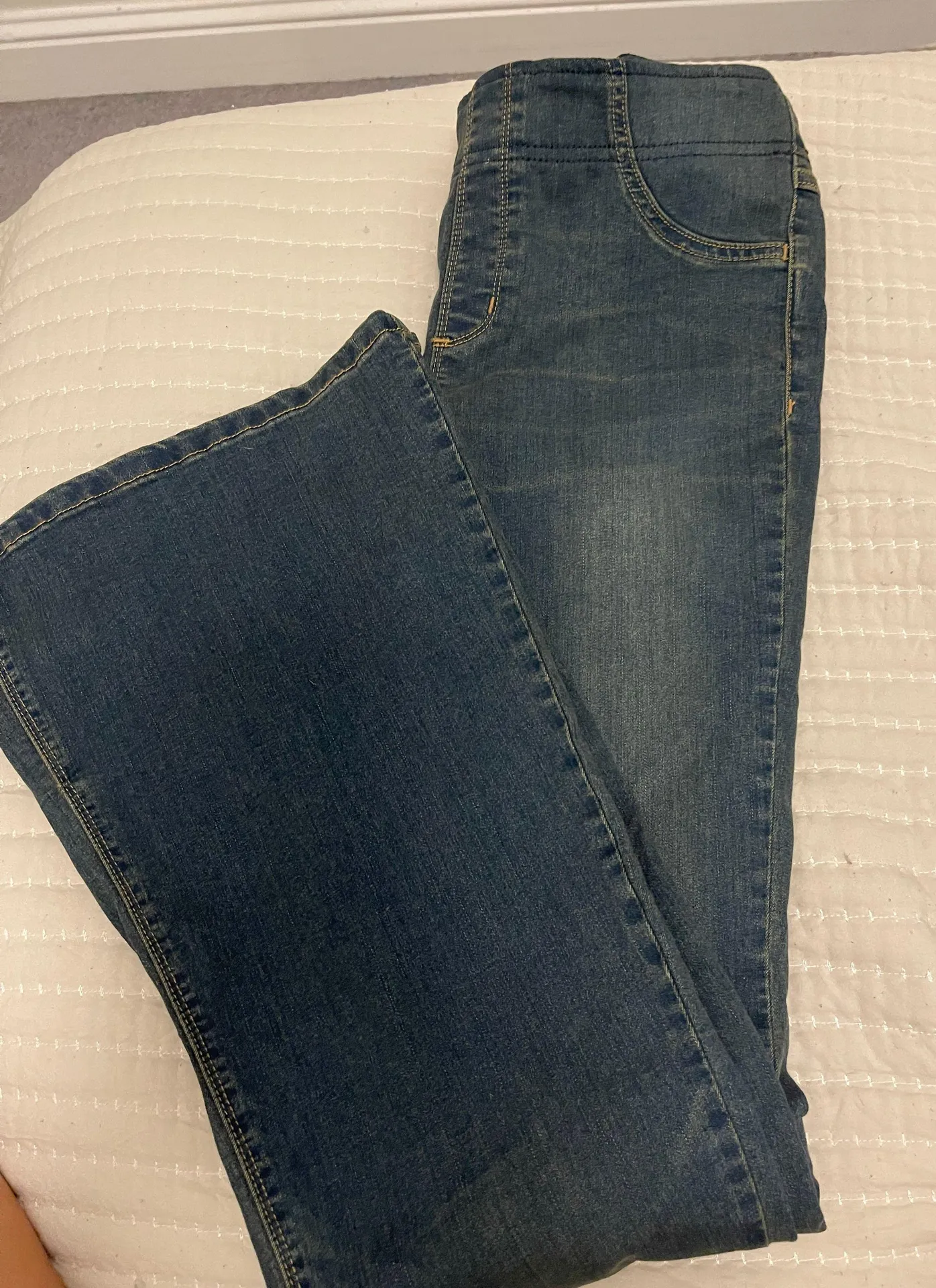 bell bottom jeans - Image 2