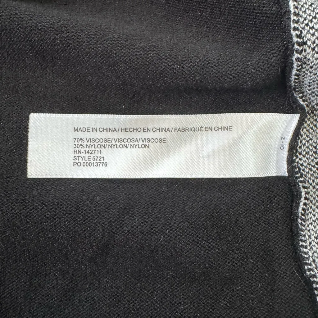 Eloquii White and Black Geometric Vertical Stripe Pattern Pull-On Sweater 18/20 - Image 9