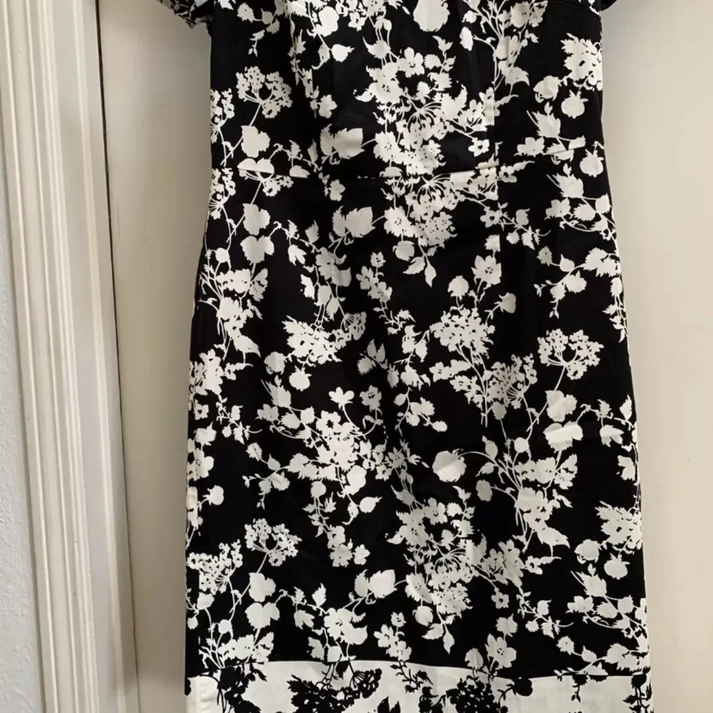 Talbots Floral Black White Short Sleeve Dress 4 Small S New NWT Cotton Blend - Image 4