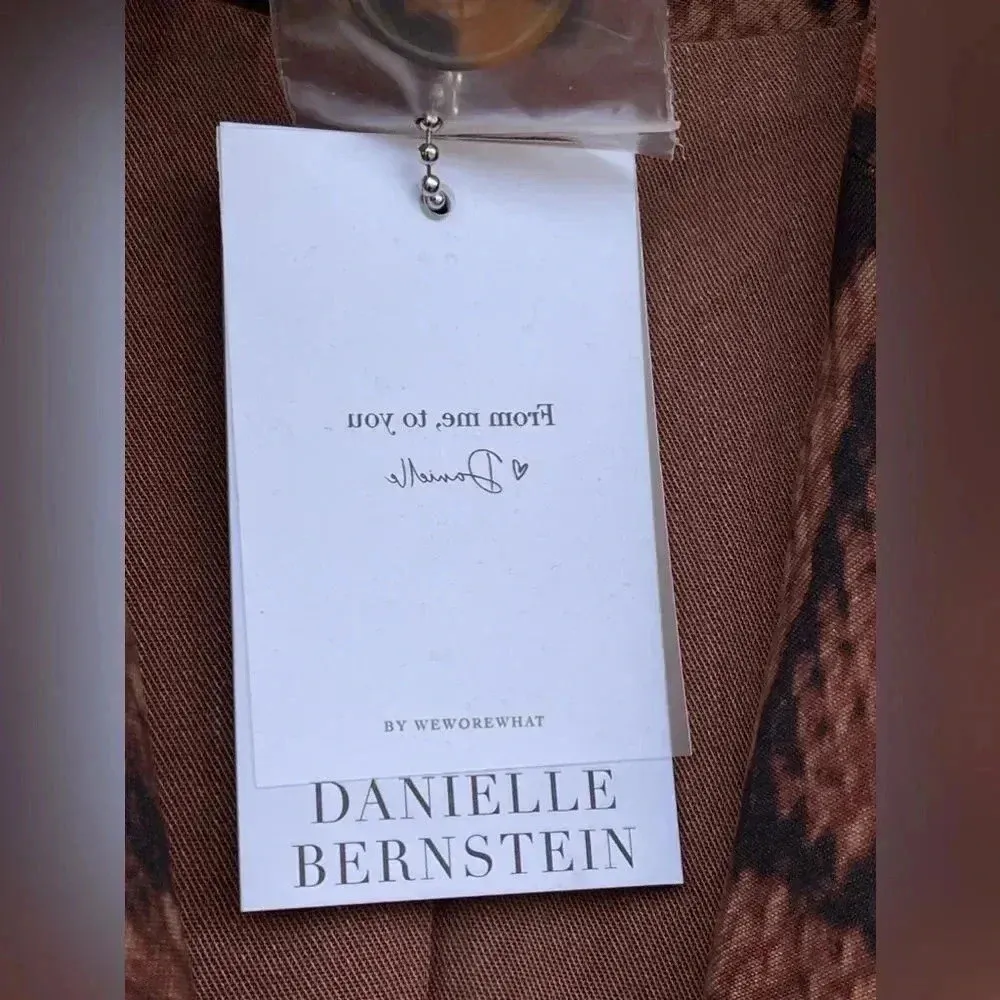 WEWOREWHAT SHAPED LONG BLAZER IN BROWN SNAKESKIN SZ 6 - Image 9