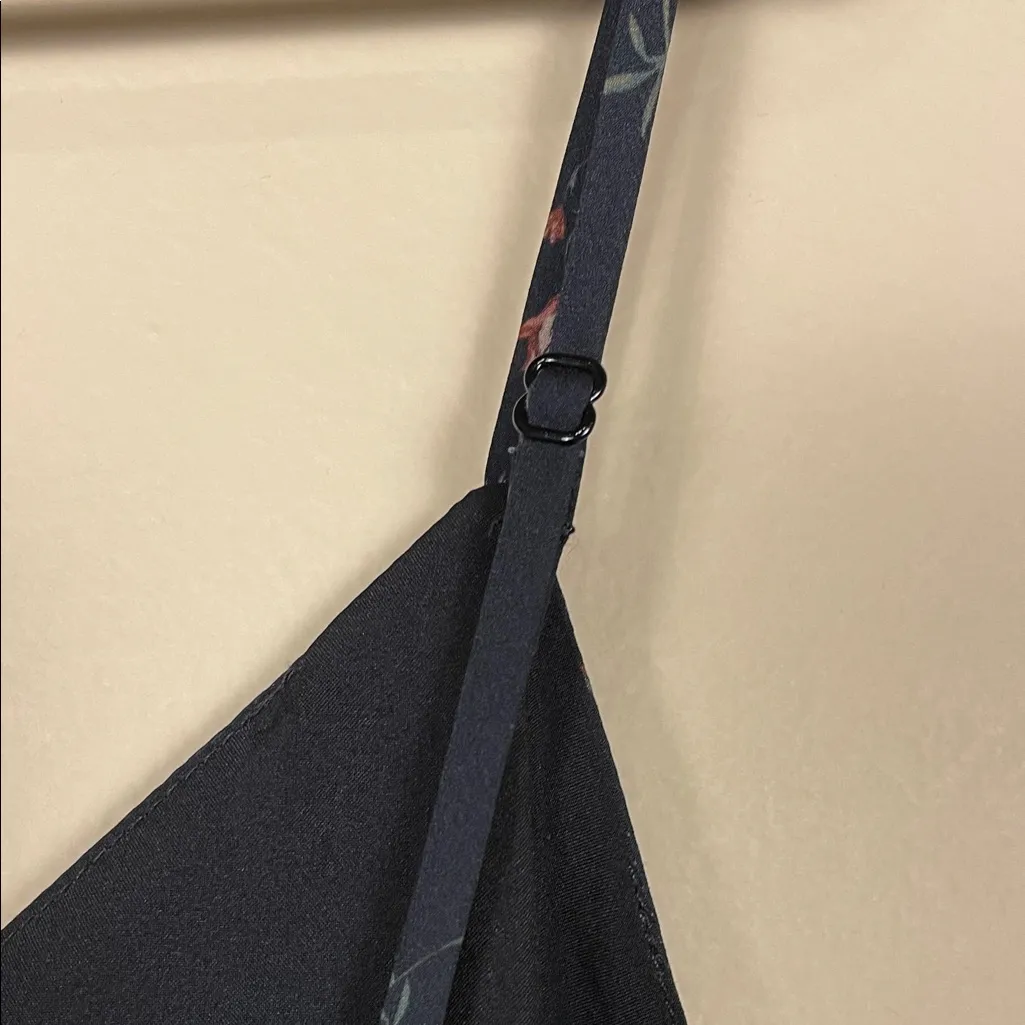 Frank And Oak Women’s Floral Black Pink Green White V - Image 5