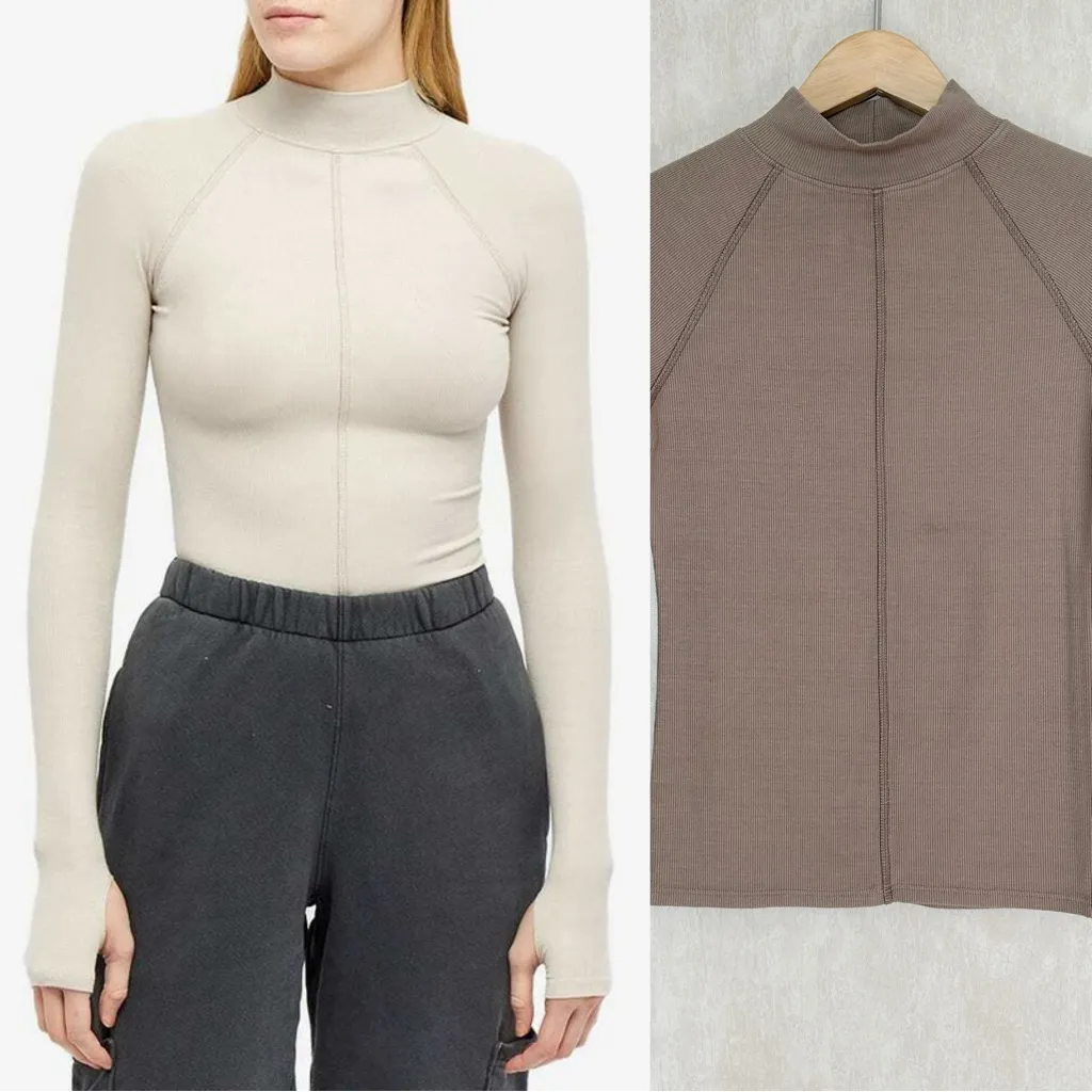 Joah Brown Women’s Stitch Mock Neck Longsleeve Top Ribbed Thumbholes Brown M/L - Image 2