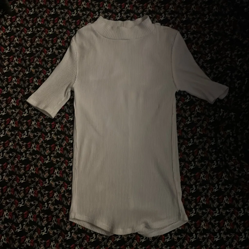 Free People We The Free Women’s White Ribbed Turtleneck M Casual Minimalist - Image 6