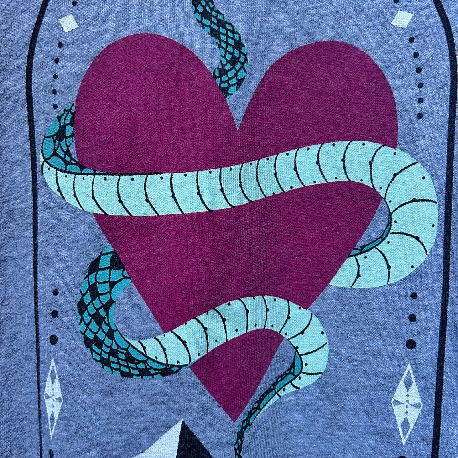 Torrid Womens Graphic Pullover Terry Sweatshirt Plus Size 2X Snake Heart Split V - Image 5