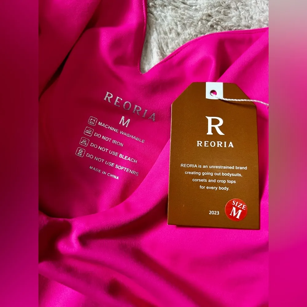 NWT REORIA Women's Sexy Plunge Deep V Neck Sleeveless Bodysuit Size M - Image 7