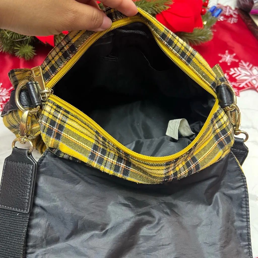Yellow Y2K Plaid Print Crossbody / Adjustable Strap Bag - Image 8
