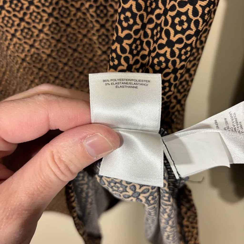 Ann Klein Brown Black Geometric Patterned Blouse Size L - Image 4