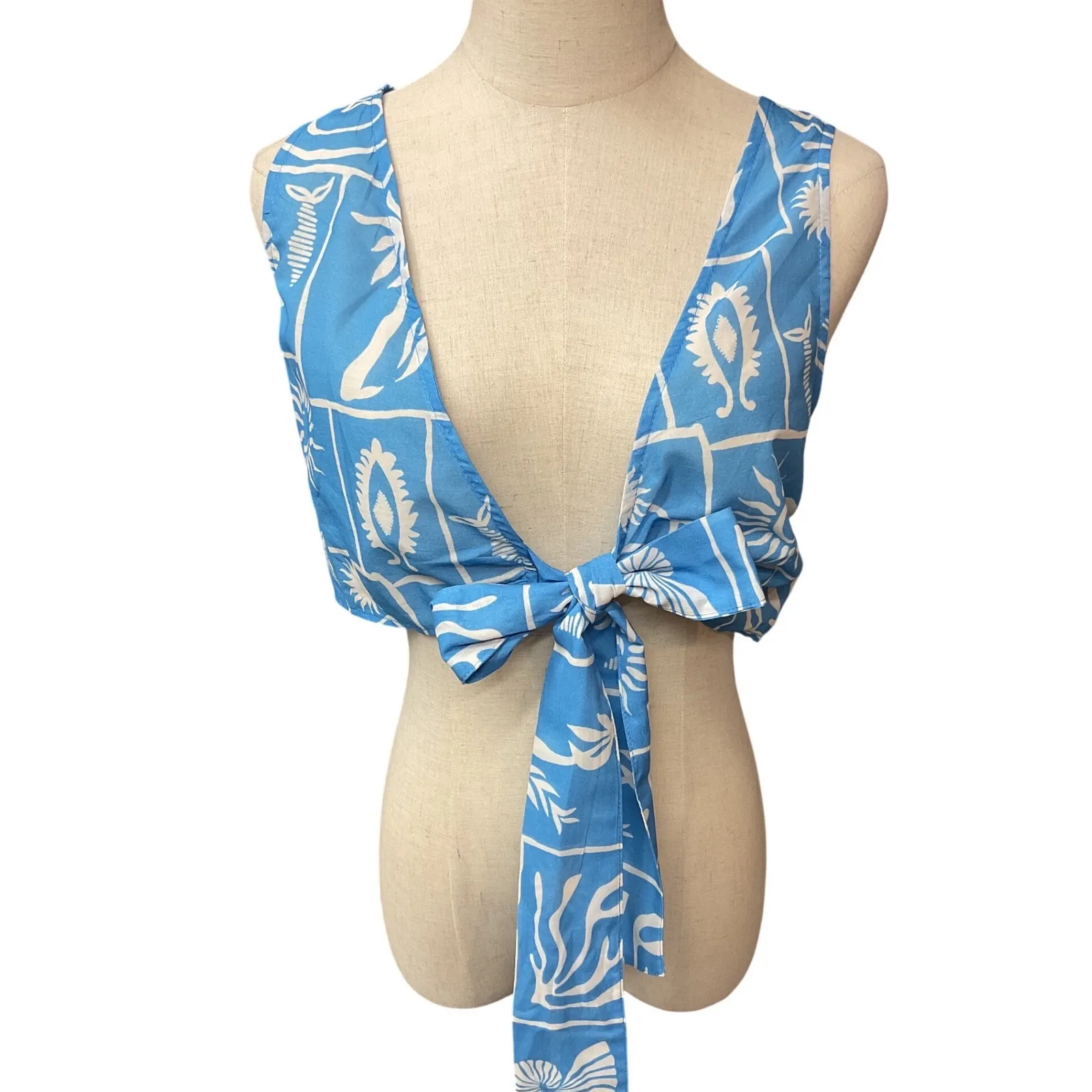 Anthropologie Women's Celandine Printed Tie-Front Crop Top in Blue White OS NWT - Image 2
