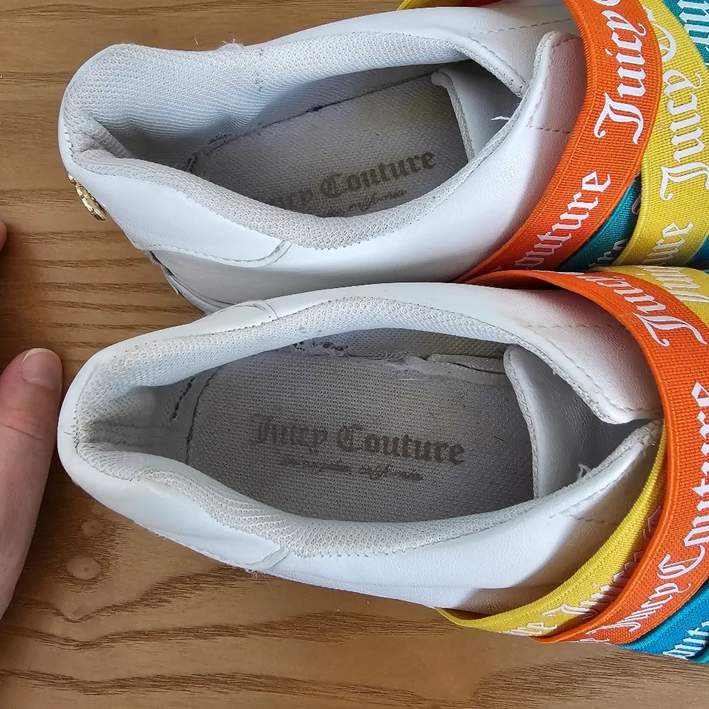 Juicy Couture Slip on White Sneakers size 8 - Image 4