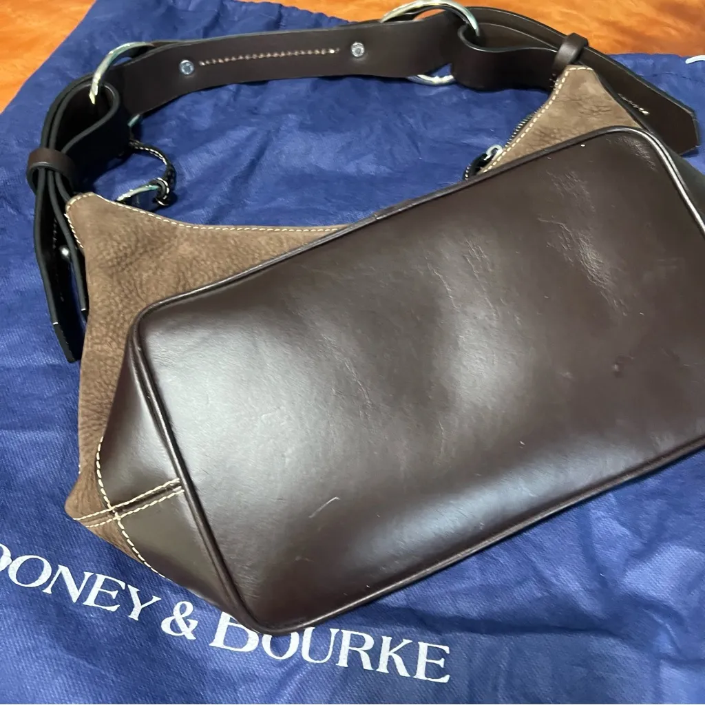 Dooney & Bourke Brown Leather and Suede Slouch Bag vintage - Image 15
