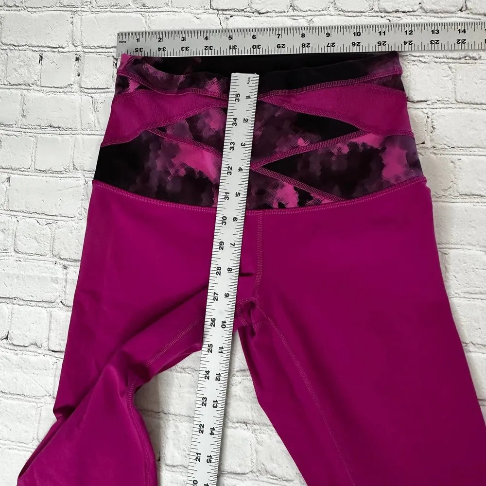 Reversible Lululemon Leggings size 6 - Image 5